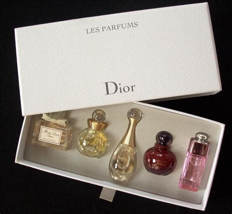 perfumes en miniatura originales|miniature perfumes for women.